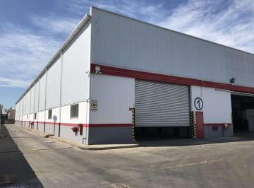 Depósito · 2700m² · Excelente Deposito en Alquiler de 2700 m² Cub en Munro, Vicente Lopez