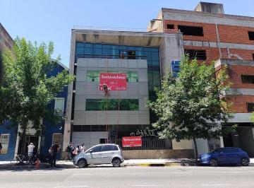 Depósito · 1820m² · Constitución Deposito con Oficinas en Venta 1820 m²