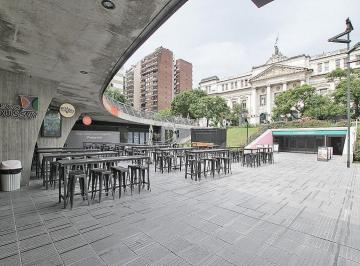 Local comercial · 141m² · Local en Alquiler en Barrio Norte. Plaza Houssay. Zona Facultades