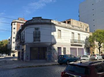 Local comercial · 325m² · Local Comercial en Esquina a m de Av San Martin, Sobre Juan B Justo y Espinosa, Impresionante