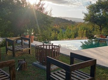 Casa de 5 ambientes, Mendiolaza · Casa en Estancia Q2