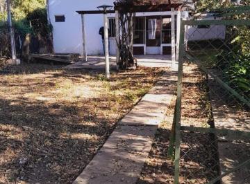 Quinta vacacional · 200m² · 3 Ambientes · 2 Cocheras · Casa en San José del Rincón