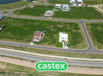 Terreno · 683m² · Lote Interno a La Venta en El Barrio Amarras de Puertos. Escobar.