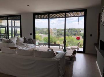 Casa de 6 ambientes, Mendiolaza · Casa en Estancia Q2 a La Venta