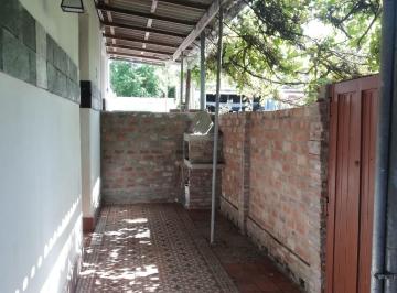 PH de 2 ambientes, Lanús · PH Dos Ambientes con Patio Sin Expensas