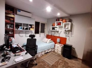 Casa · 157m² · 3 Dormitorios · 1 Cochera · Venta Casa 3 Dorm B° Parque Atlantica Apta Credito