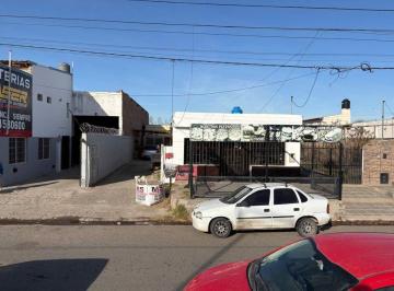 Casa · 250m² · 12 Ambientes · Ventalote Sobre Ruta 22 Apto Comercial