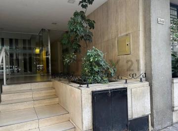 Departamento · 47m² · 3 Ambientes · Venta Departamento 3 Ambientes Apto Profesional en Flores