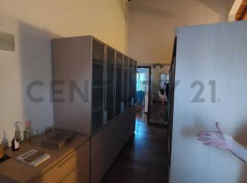 Casa · 435m² · 3 Dormitorios · 2 Cocheras · Venta Casa 3 Dorm. Country Jockey Club