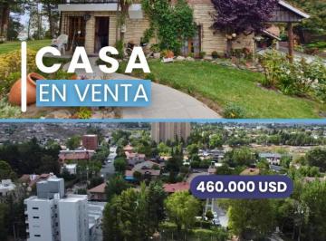 Casa · 200m² · 5 Ambientes · Casa en Venta con Vistas Panoramicas | Barrio Gamma - Neuquen