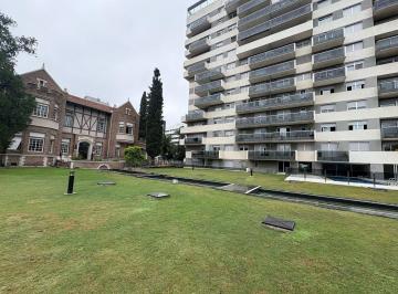 Departamento de 5 ambientes, Córdoba · Alquiler Depto 3 Dorm y Coche Condo Opera Luxury