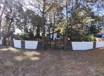 Casa de 3 ambientes, La Lucila del Mar · Casa Estilo Nórdico – El Pinar de La Lucila del Mar