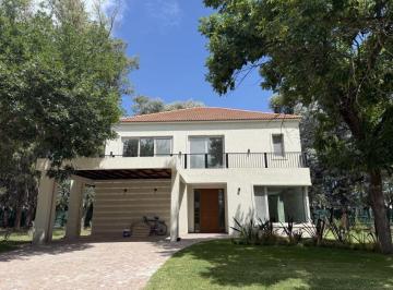 Casa de 5 ambientes, Esteban Echeverría · Casa a Estrenar en Alquiler y Venta Saint Thomas Canning