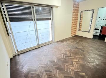 Departamento de 2 ambientes, Almagro · "Excelente Ubicación" Independencia 4000, 2 Amb Balcon Frances Al Lateral