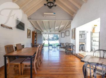 Hotel · 450m² · 14 Ambientes · 3 Cocheras · Hotel con Vivienda en Venta Sobre Lote Propio en Esquina, San Pedro – Inversión Turística