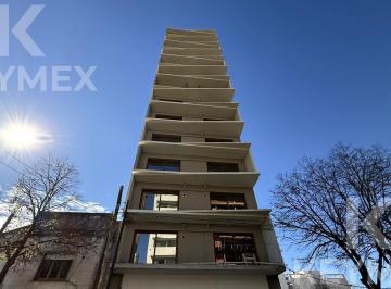 Departamento · 121m² · 4 Ambientes · Departamento de 3 Ambientes en Venta, La Plata
