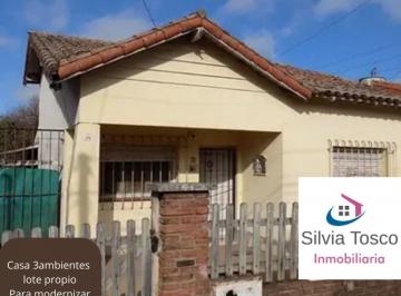 Casa · 90m² · 2 Ambientes · 2 Cocheras · Casa - Hurlingham