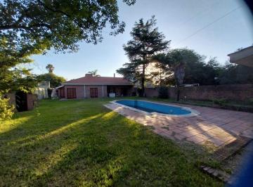 Casa de 3 ambientes, Córdoba · Excelente Casa Vta. 1240 m² Terreno - Granja de Funes - Una Planta