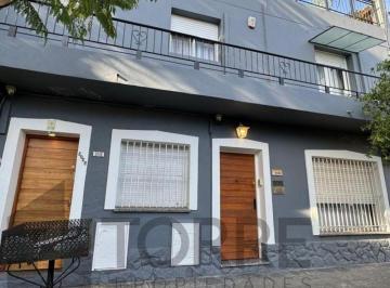 PH · 98m² · 3 Ambientes · 2 Cocheras · Espectacular PH en Martínez Al Frente Todo en Planta Baja con Patio y Cochera