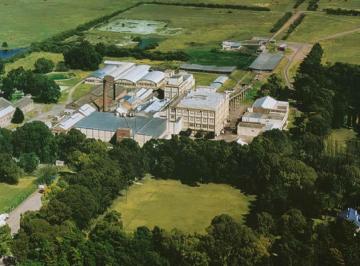 Bóveda, nicho o parcela · Ex Planta Frigorifica de 55000 m² Cubiertos Sobre 2220 H