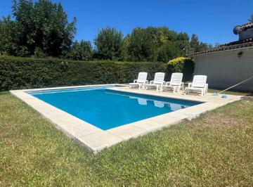 Casa de 5 ambientes, Moreno · Casa en Venta con 2568 m² en Cuartel V, 3 Dorm.