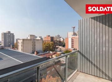 Departamento · 37m² · 1 Ambiente · 1 Cochera · Departamento Monoambiente Divisible Al Frente con Cochera