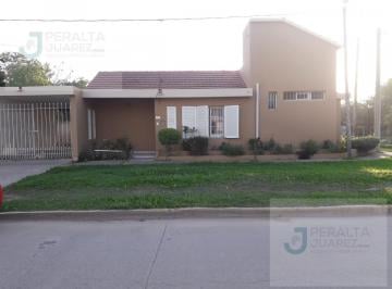 Casa · 70m² · 4 Ambientes · 1 Cochera · Casa en Venta 2 Dorm. Villa Angela - Centro