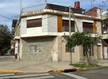 Casa de 6 ambientes, Villa Lugano · Villa Lugano - Casa en Esq. 2 Plantas Gge - Tza - Zuviria Esq. Corvalán - Oportunidad