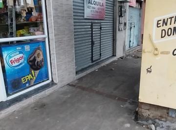 Local comercial , Quilmes · Alquiler de Local en Bernal