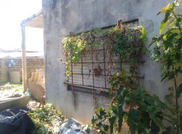Casa de 1 ambiente, Merlo · Casa a Refaccionar Linda Ubicación de Padua Sur. 200 m de Terreno