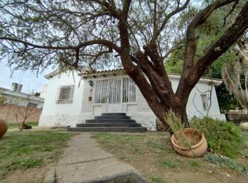 Casa de 6 ambientes, Villa Carlos Paz · Casa Tipo Chalet en Venta Carlos Paz - Apta Credito - B° Jose Muñoz