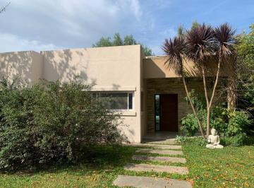 Casa · 109m² · 3 Ambientes · Casa en Venta en Manzanares Chico, Pilar, G. B. a. Zona Norte