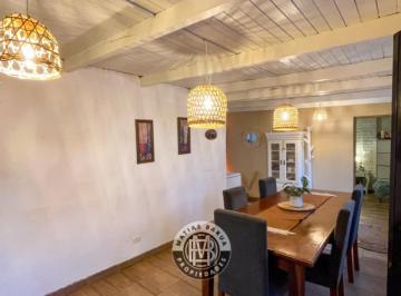 Comedor · Venta, Hermosa Casa Barrio Judicial