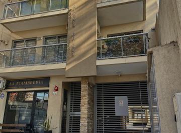 Departamento de 2 ambientes, Almirante Brown · Venta de Departamento en Adrogué