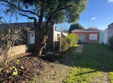 Casa · 156m² · 3 Ambientes · 1 Cochera · Venta Padrón Único 2 Dorm. Piedras Blancas