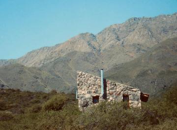 Casa · 25m² · 1 Ambiente · Venta Oportunidad! 3 Ha con 1 Cabaña en Achiras Arriba, Traslasierra!