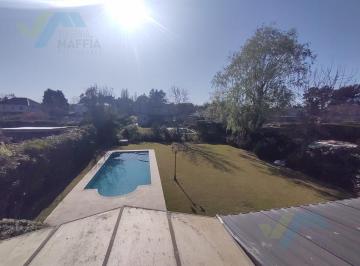 Casa · 198m² · 5 Ambientes · 2 Cocheras · Casa - Campo Grande
