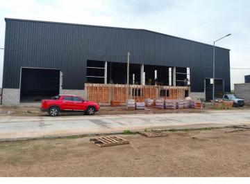 Casa · 1657m² · Nave a Estrenar, en El Parque Industrial de Hurlingham - Grupo Posadas Arysa
