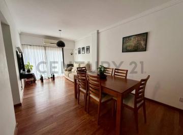 Departamento · 65m² · 3 Ambientes · 1 Cochera · Venta Semipiso de 3 Ambientes con Balcón y Cochera Fija en La Lucila, Vicente López