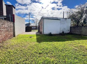 Casa · 50m² · 2 Ambientes · 1 Cochera · Alquiler Casa 1 Dormitorio - Barrio Unidos