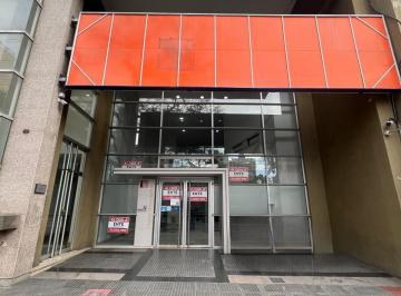 Local comercial de 10 ambientes, Ciudad de Mendoza · Edificio Centrico Sobre 9 de Julio Casi Peatonal