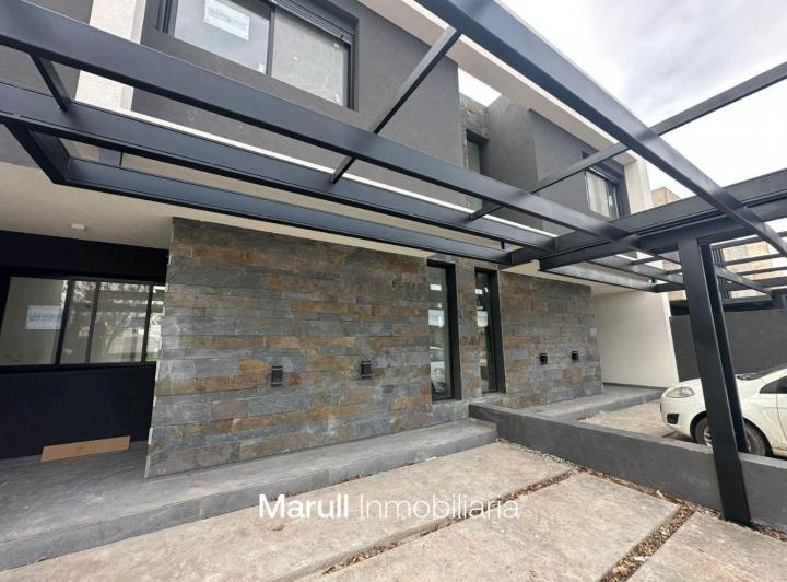 PH · 155m² · 5 Ambientes · 2 Cocheras