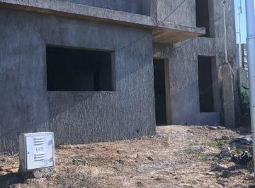 Casa de 5 ambientes, Maipú · Casa 3 Dorm. en Construcción y en Venta - Barrio Privado - Maipu