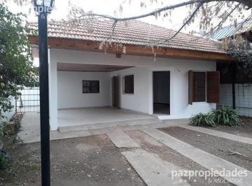 Casa · 113m² · 4 Ambientes · Venta Casa 4 Ambientes Belgrano 700 - Plottier