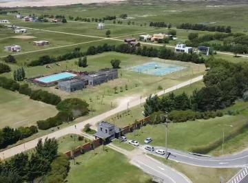 Terreno , San Clemente del Tuyú · Oportunidad Única: Terreno en Exclusivo Barrio Privado con Playa Propia.