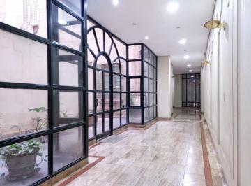 Departamento · 45m² · 2 Ambientes · Apto Vivienda" Edificio Histórico.