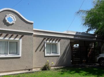 Casa · 114m² · 4 Ambientes · 2 Cocheras · Casa en Venta en San Alfonso del Talar, Barrio Privado, Mendiolaza.