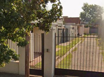 Casa de 6 ambientes, Córdoba · Argüello – Casa en Housing de 3 Dorm.