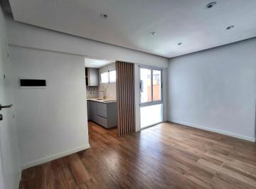 Departamento · 36m² · 2 Ambientes · 2 Amb en Excelente Estado. a Nuevo. Muy Luminoso