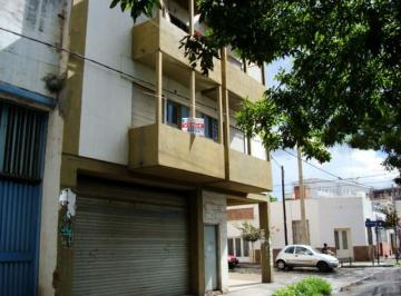 Departamento de 3 ambientes, Córdoba · Oportunidad Amplio Dpto 1 Dor con Renta a Mtrs Av Patria